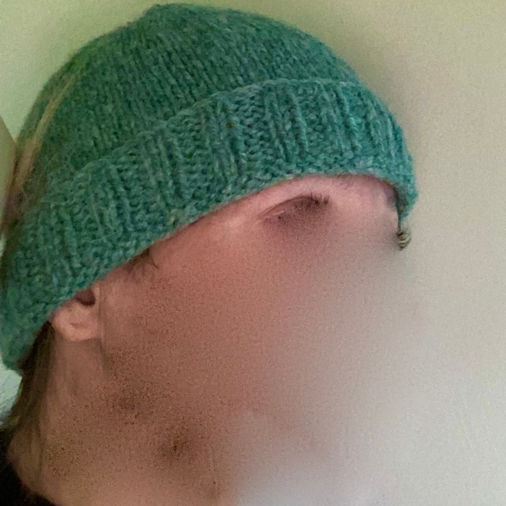 Handmade wool cap NWT - Picture 2 of 2